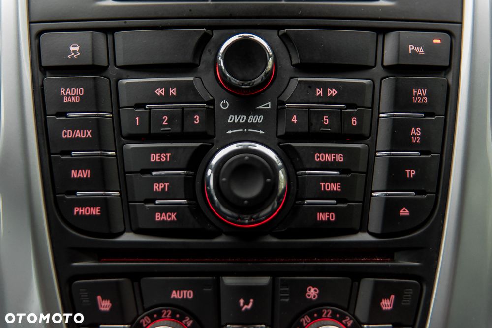 Opel Astra 1.6 T Cosmo - 38