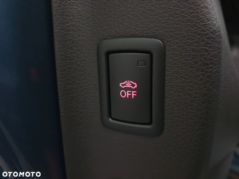 Audi Q3 2.0 TDI Sport - 29