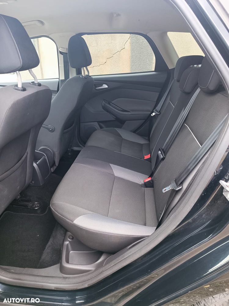 Ford Focus 1.0 EcoBoost Start Stop Titanium - 8