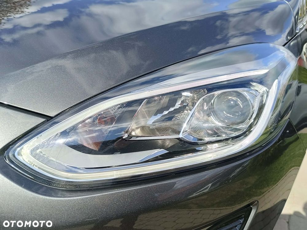 Ford Fiesta 1.1 S&S TITANIUM - 39