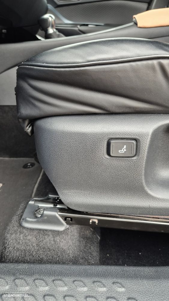 Toyota C-HR 1.8 Hybrid Square Collection - 13