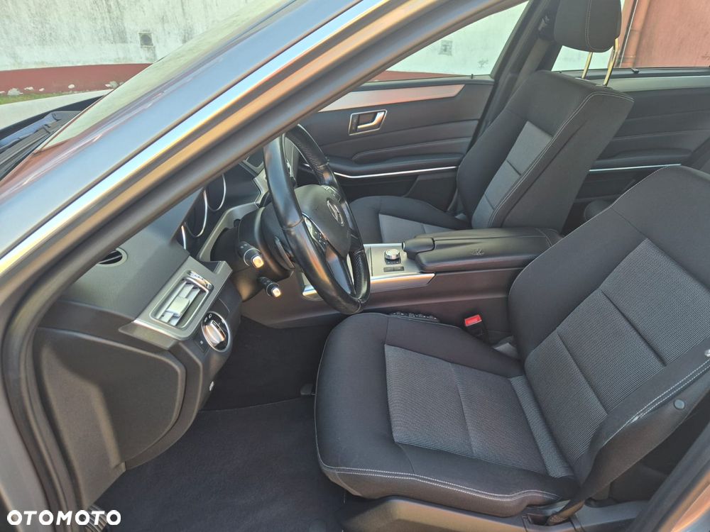 Mercedes-Benz Klasa E 350 BlueTEC 4Matic 7G-TRONIC - 9