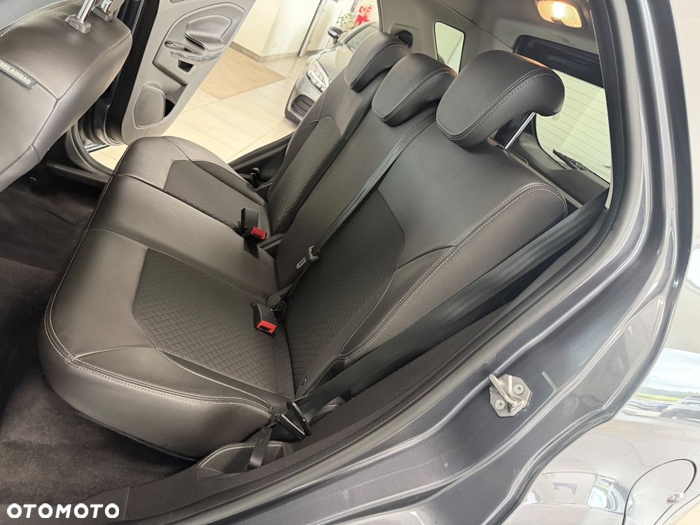 Ford EcoSport - 22