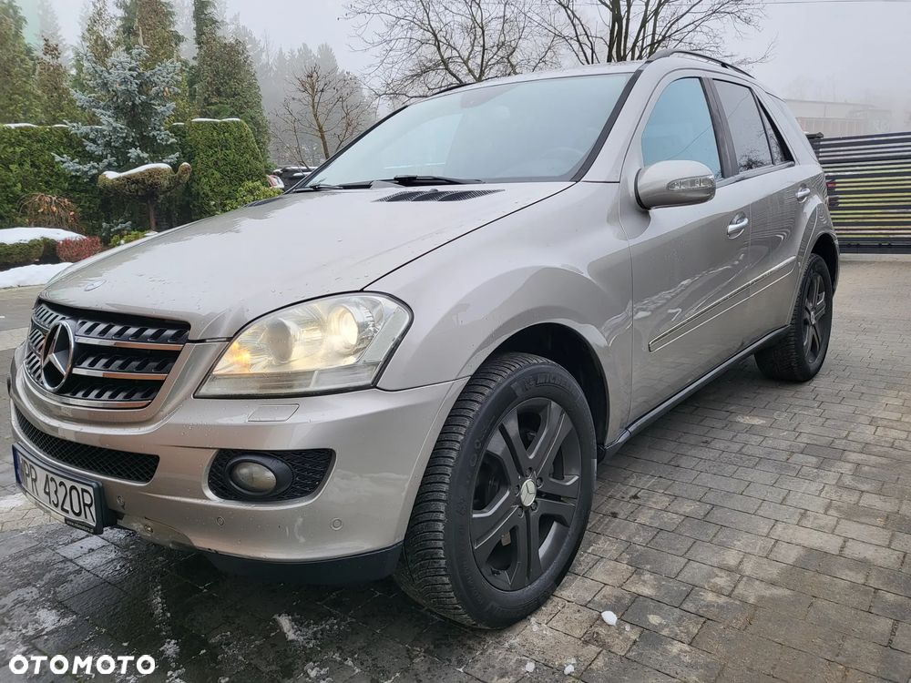Mercedes-Benz ML - 33