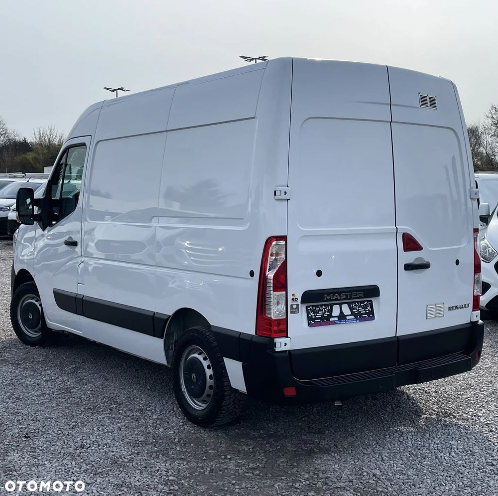 Renault Master - 13