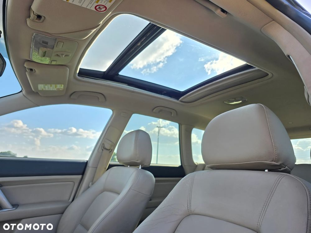 Subaru Outback 3.0RE EXE - 29
