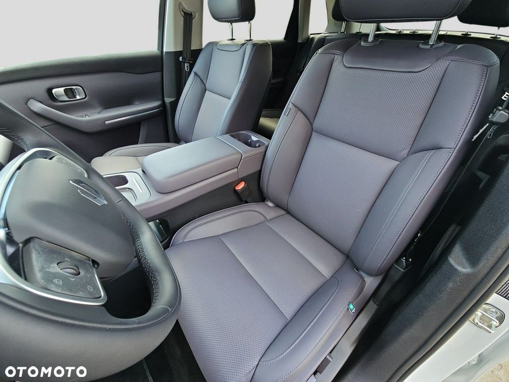 Leapmotor C10 - 12