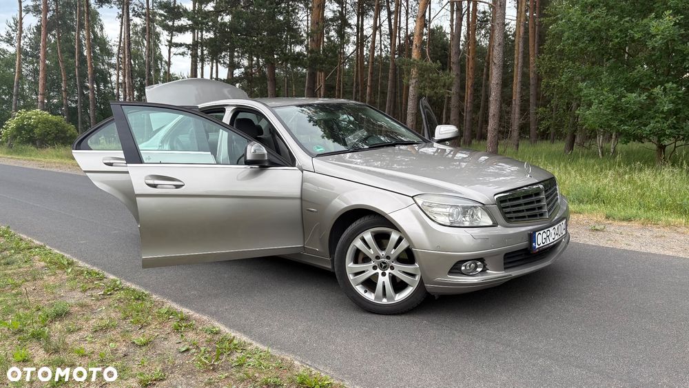 Mercedes-Benz Klasa C 280 7G-TRONIC Elegance - 11