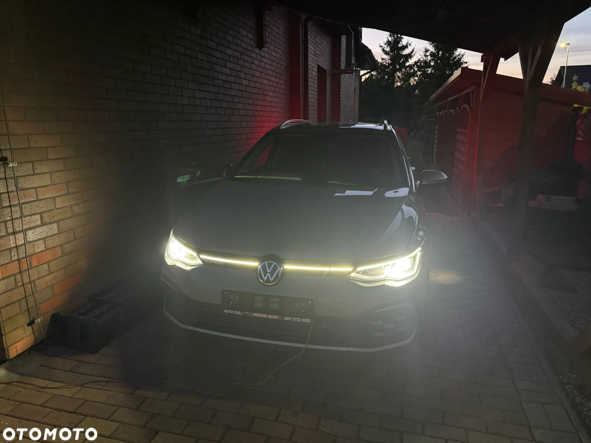 Volkswagen Golf Variant 2.0 TDI 4Motion SCR DSG Alltrack - 33