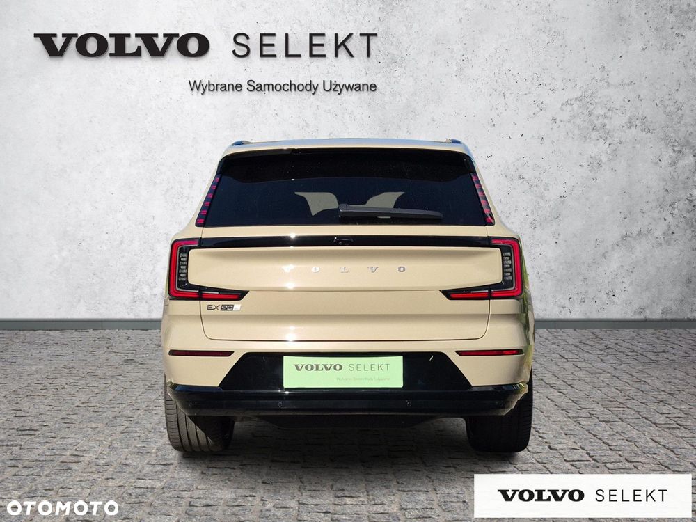 Volvo EX90 - 5