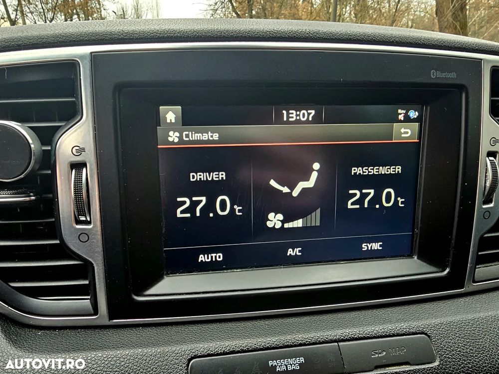 Kia Sportage 1.6 T-GDI 7DCT 4x4 GT Line - 35