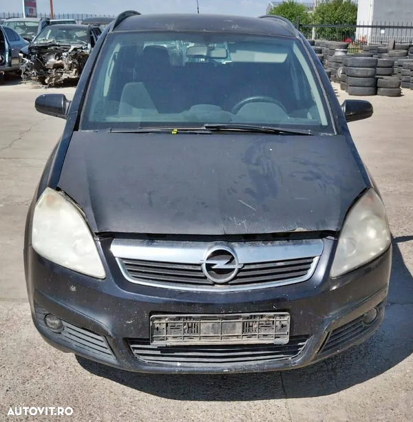 Dezmembram Opel Zafira