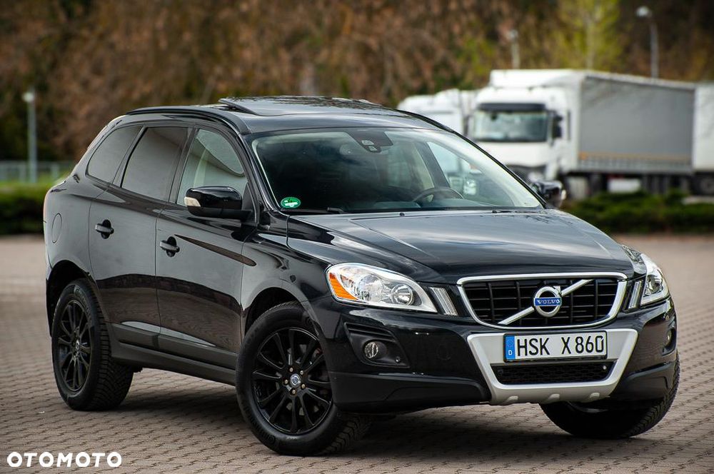 Volvo XC 60 D5 AWD Momentum - 10