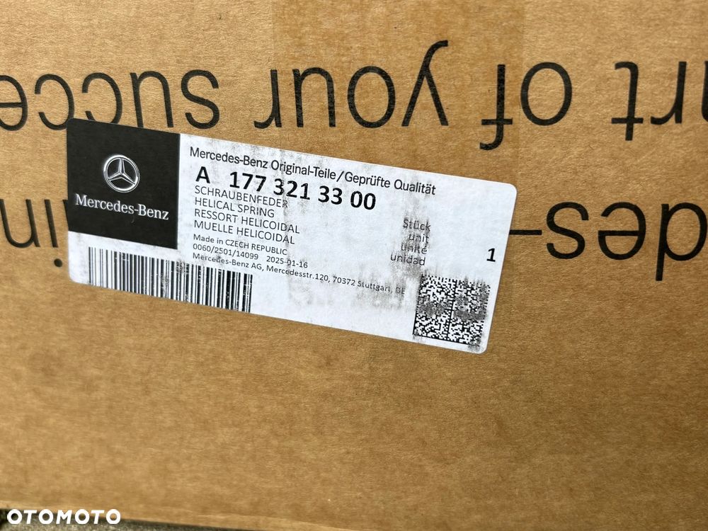 Komplet sprężyn OE Mercedes A45S - 6