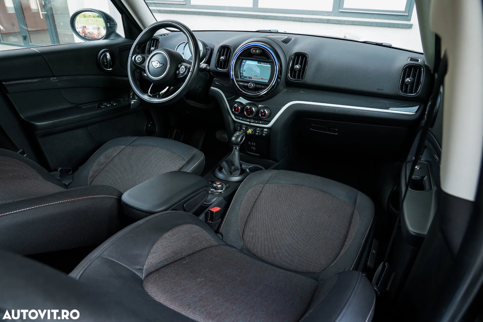 Mini Countryman Cooper S E ALL4 AT - 10