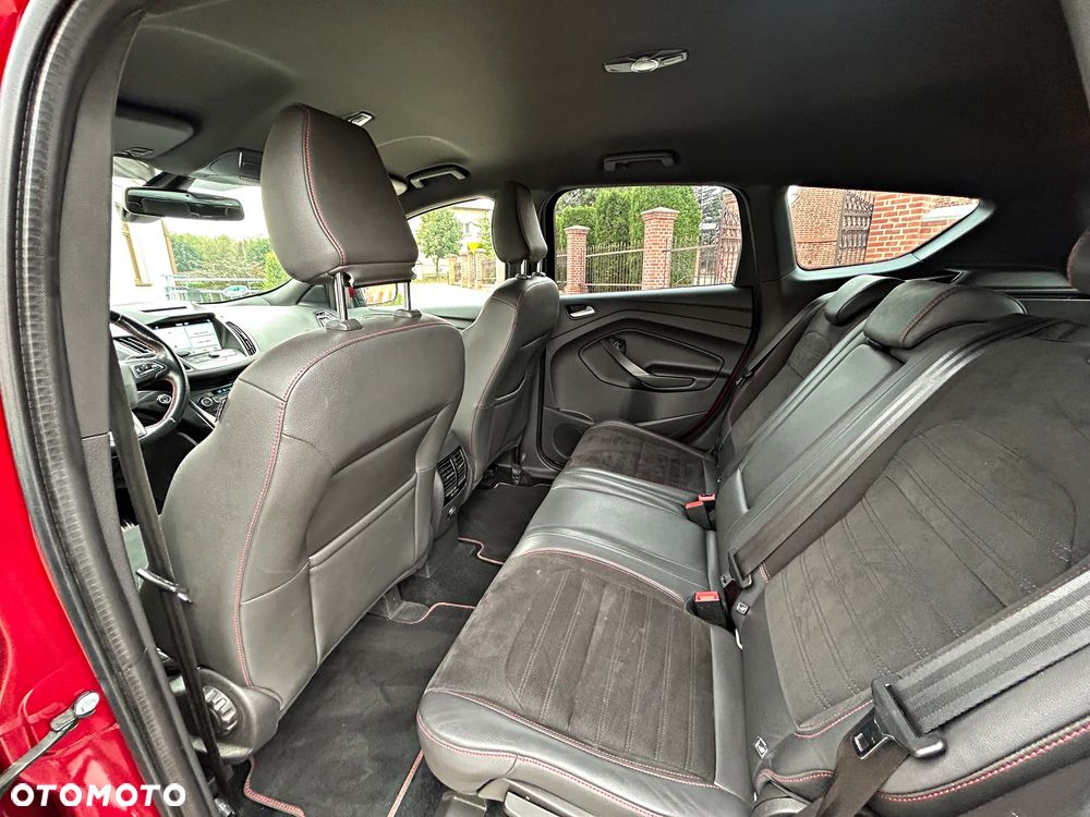 Ford Kuga 2.0 TDCi 4x4 ST-Line - 11
