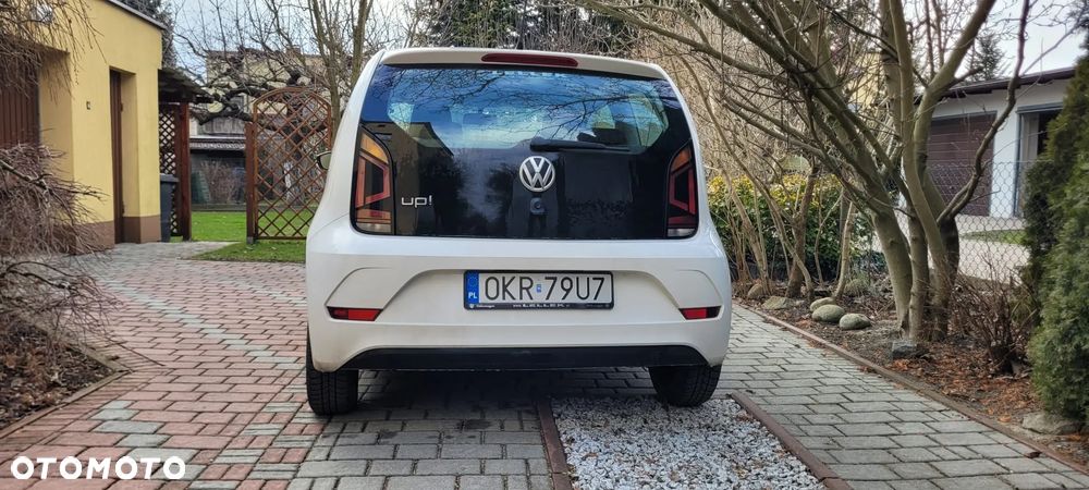Volkswagen up! 1.0 Beats - 7
