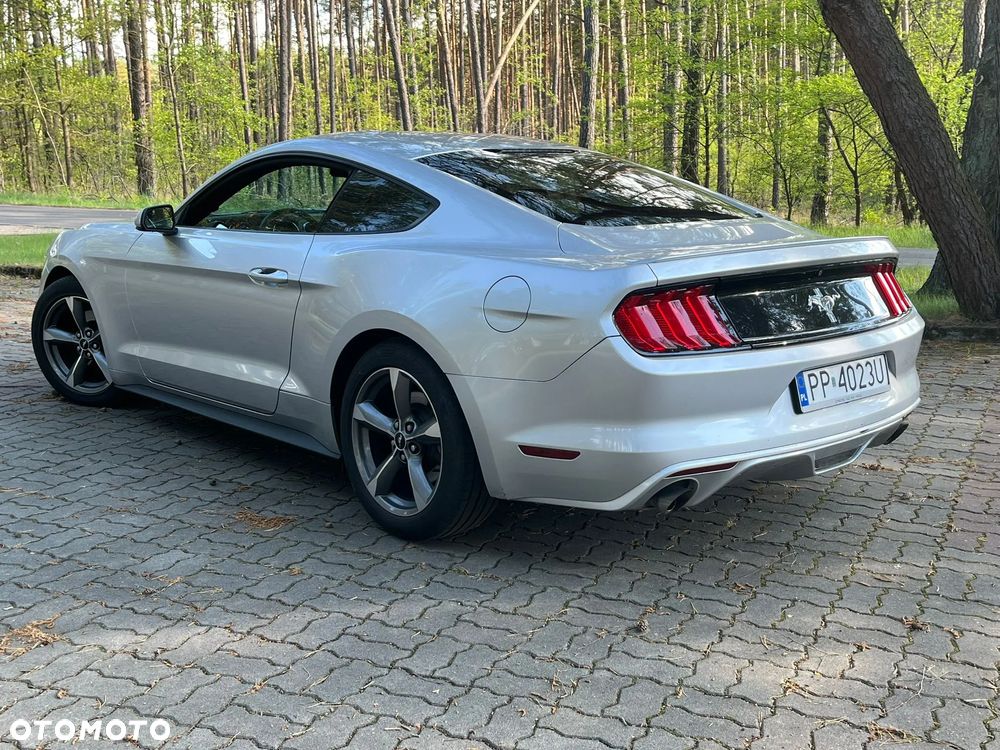 Ford Mustang ver-3-7-v6 - 3