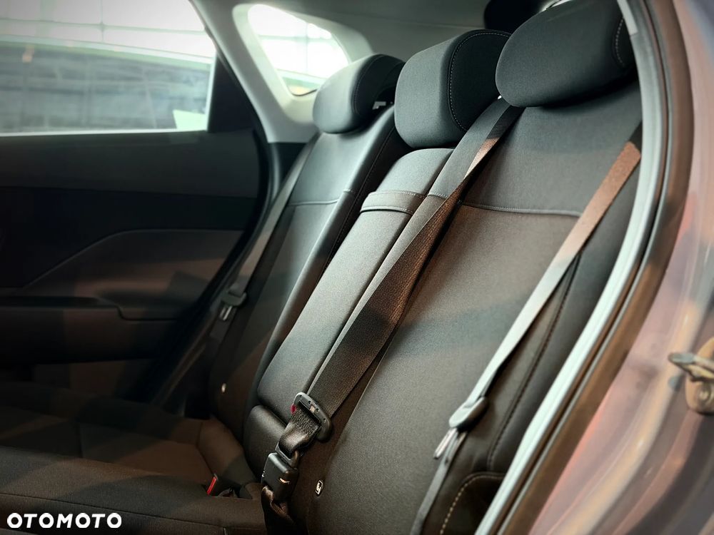 Hyundai Kona 65kWh Smart - 17
