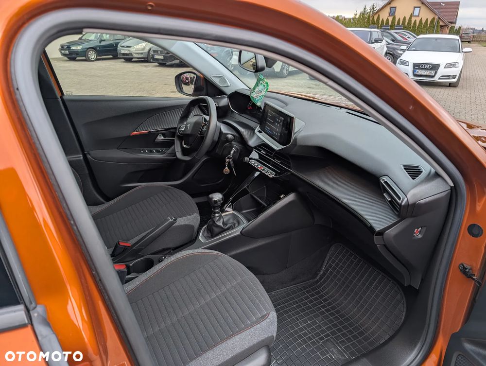 Peugeot 2008 PureTech 130 Allure Pack - 20