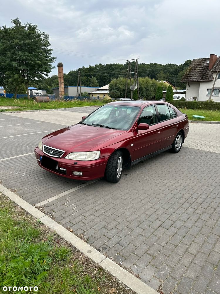 Honda Accord - 1