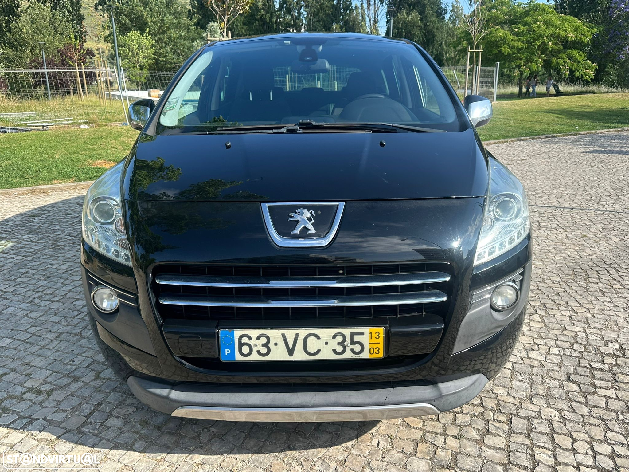 Peugeot 3008 2.0 HDi Hybrid4 - 14