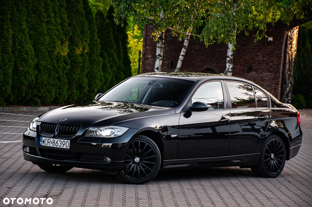 BMW Seria 3 318i Edition Sport - 6