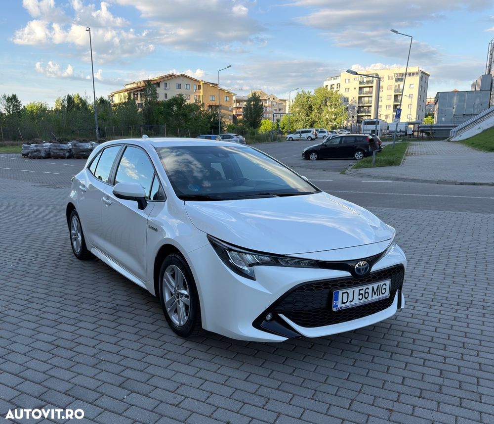 Toyota Corolla 1.8 Business Edition - 3