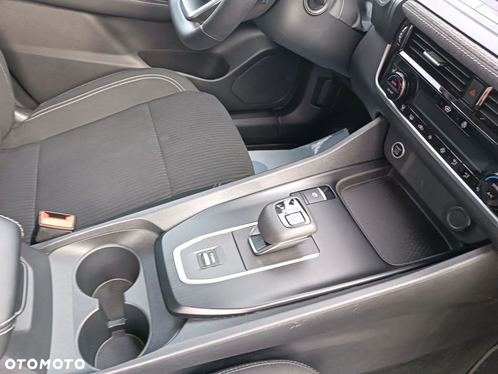 Nissan Qashqai - 16