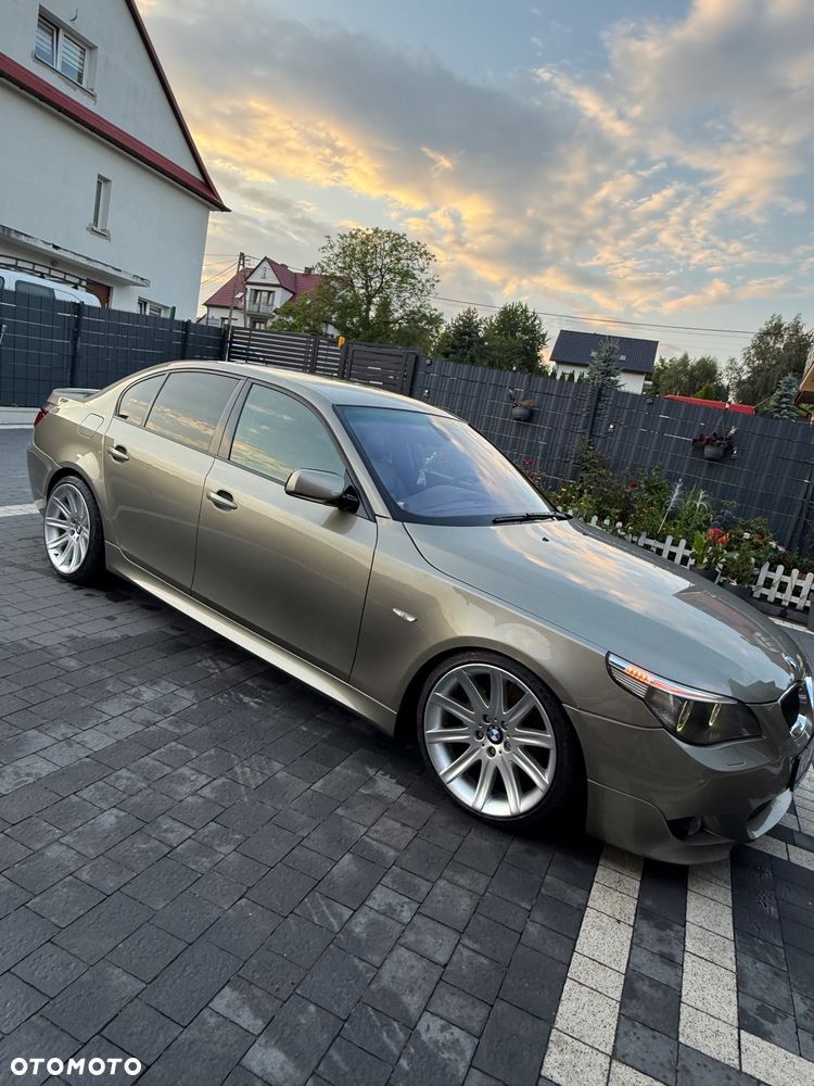 BMW Seria 5 - 12