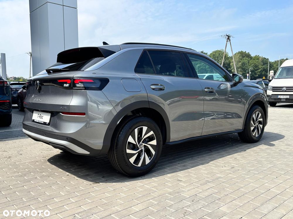 Volkswagen T-Roc 1.5 eTSI Life DSG - 8