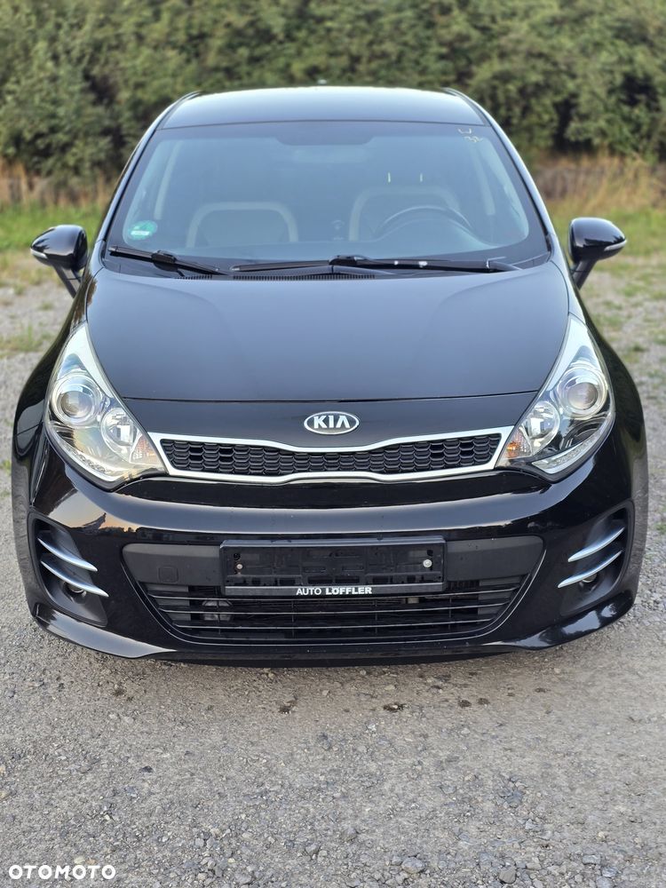 Kia Rio - 1