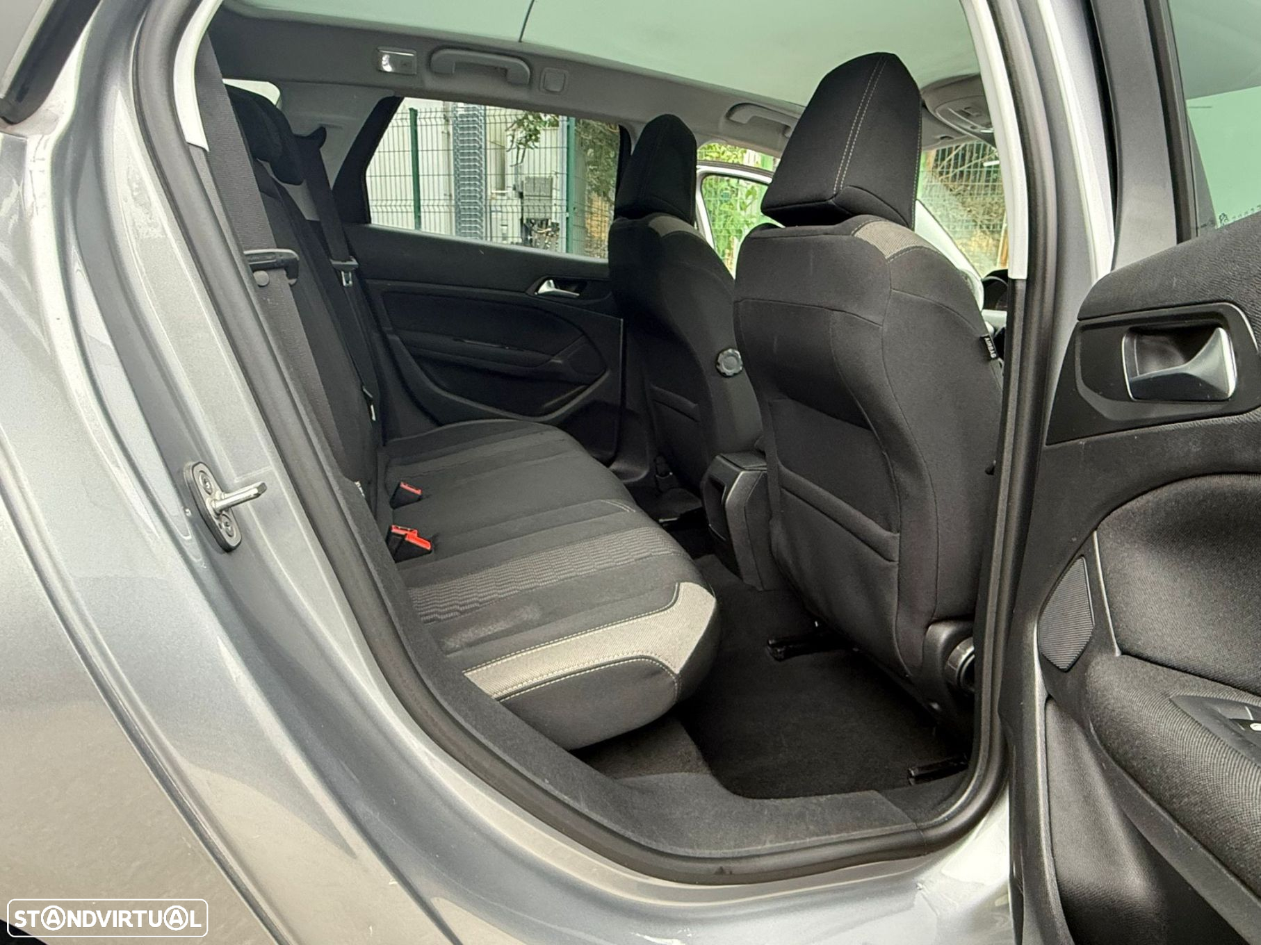 Peugeot 308 SW 1.6 BlueHDi Active J17 - 6