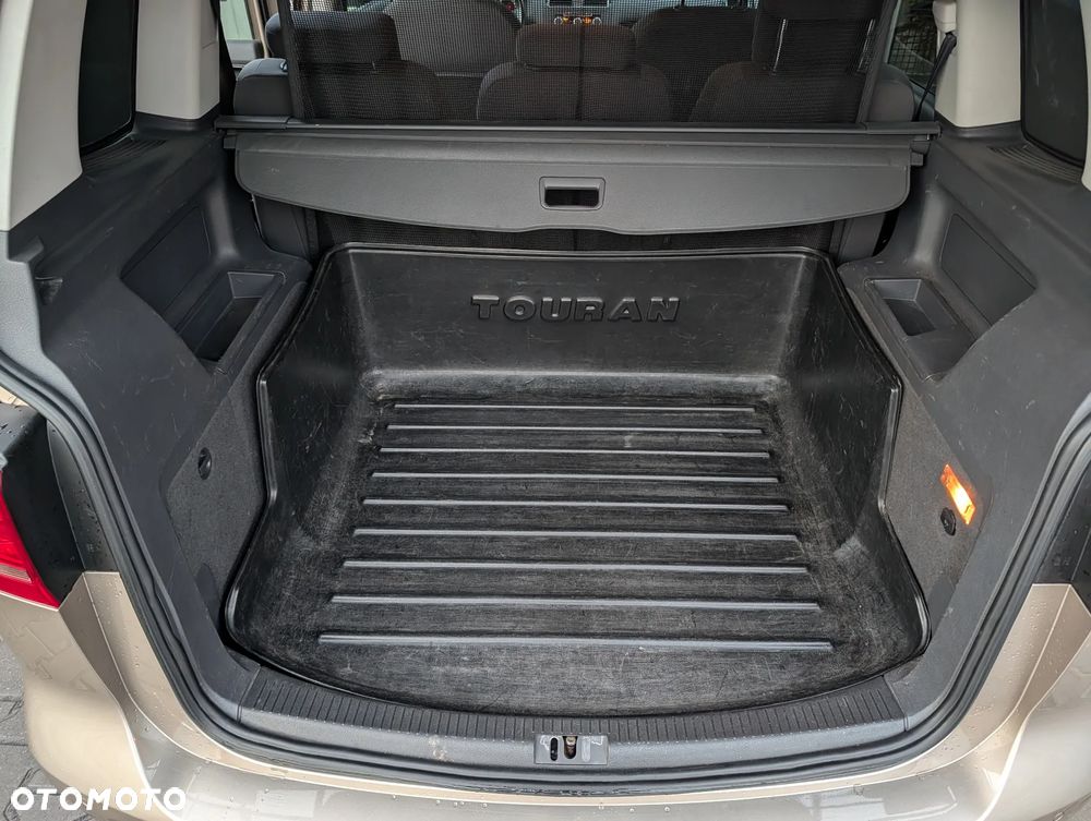 Volkswagen Touran 1.4 TSI Comfortline - 5