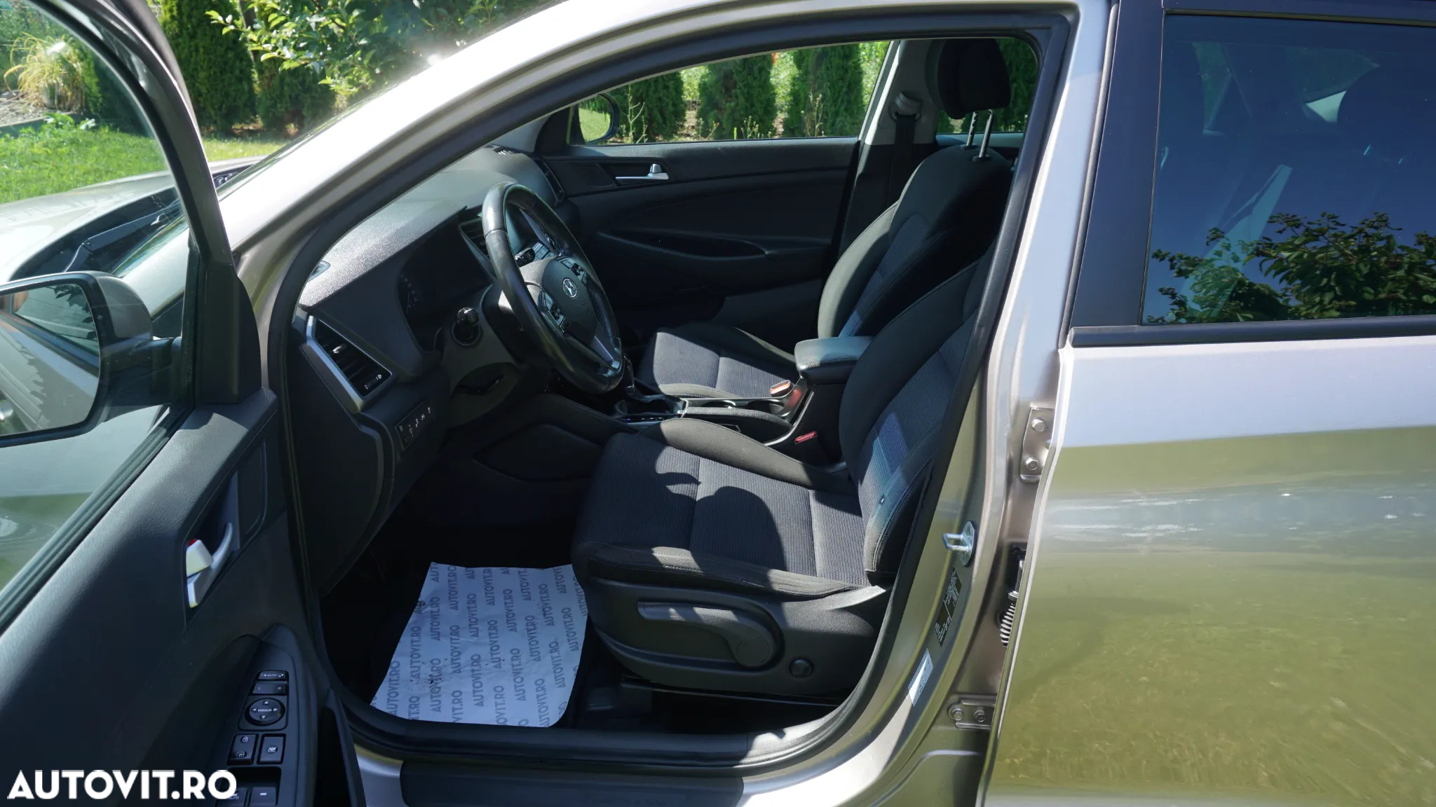 Hyundai Tucson 1.6 T-GDi 4WD 7DCT Luxury - 6