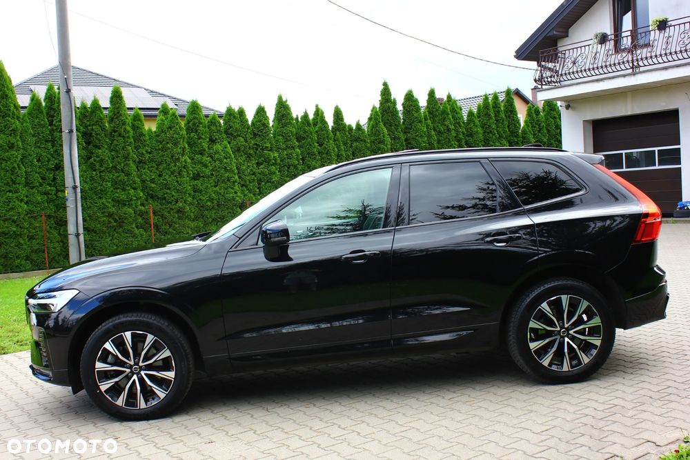 Volvo XC 60 B4 D AWD Plus Dark - 15