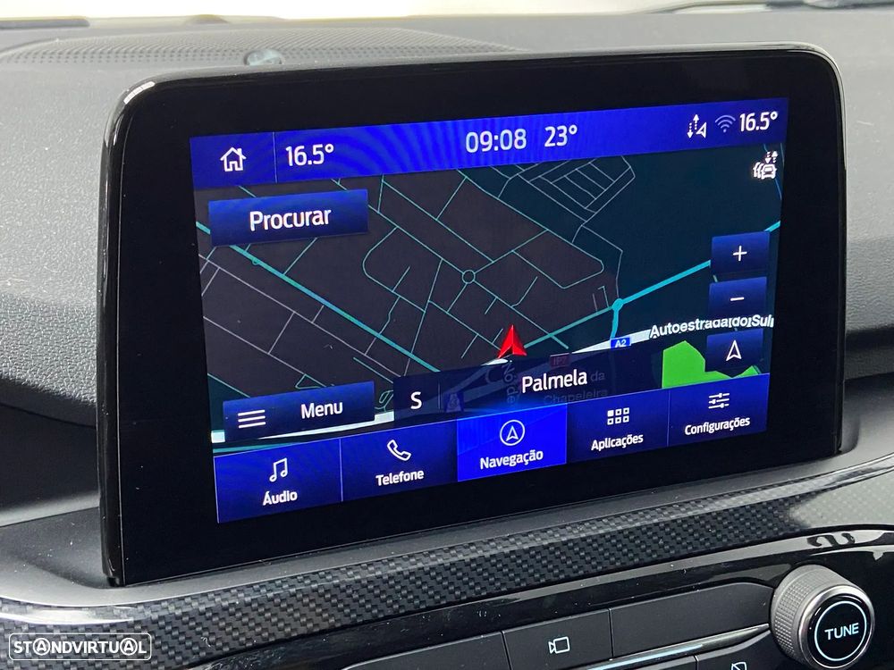 Ford Kuga 2.5 PHEV ST-Line X - 24