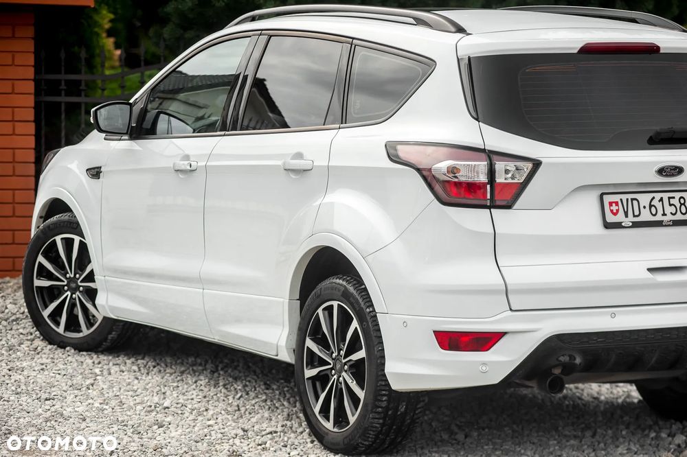 Ford Kuga 2.0 TDCi 4x4 ST-Line - 7