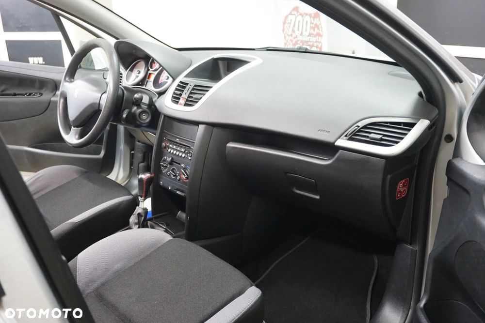 Peugeot 207 1.4 Active - 24