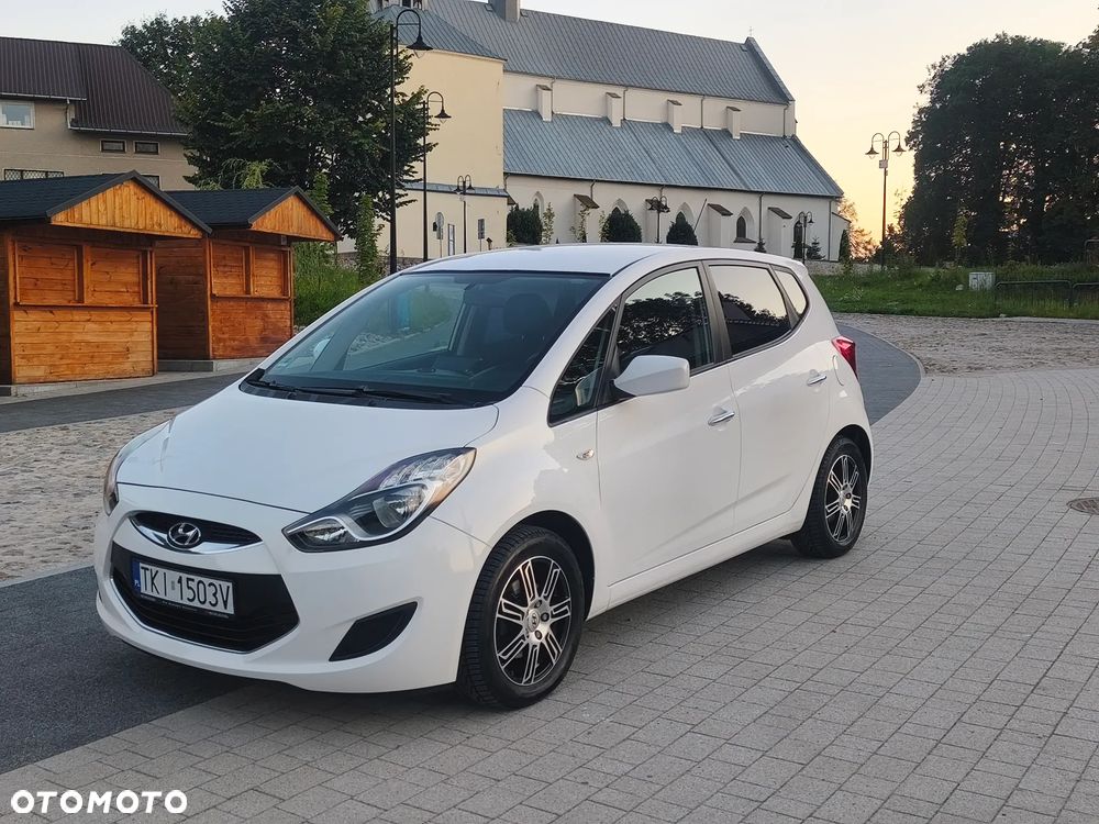 Hyundai ix20 1.4 Premium blue - 19