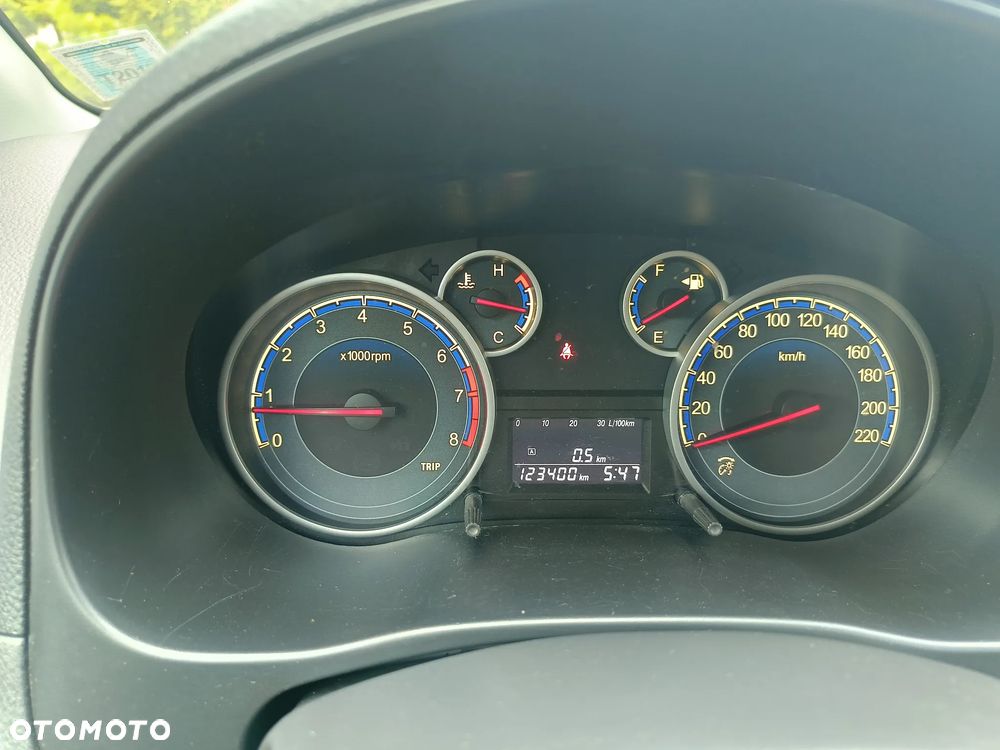 Suzuki SX4 1.6 Comfort Plus - 17