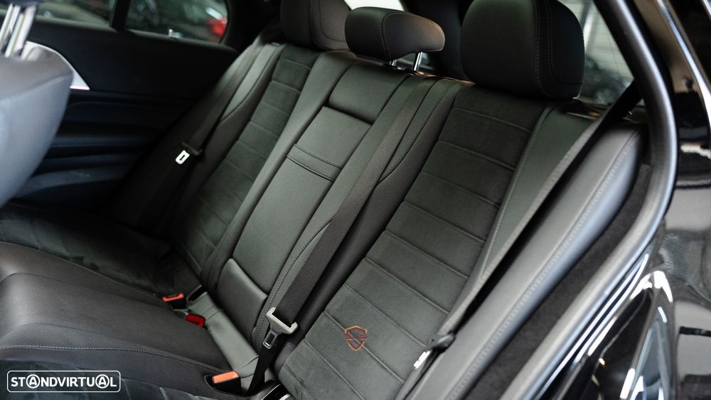 Mercedes-Benz GLE 350 de 4Matic - 36