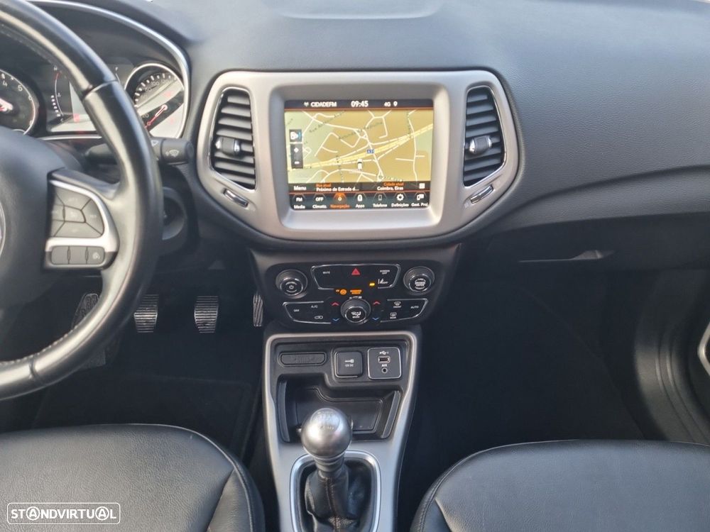 Jeep Compass 1.3 T Longitude - 11