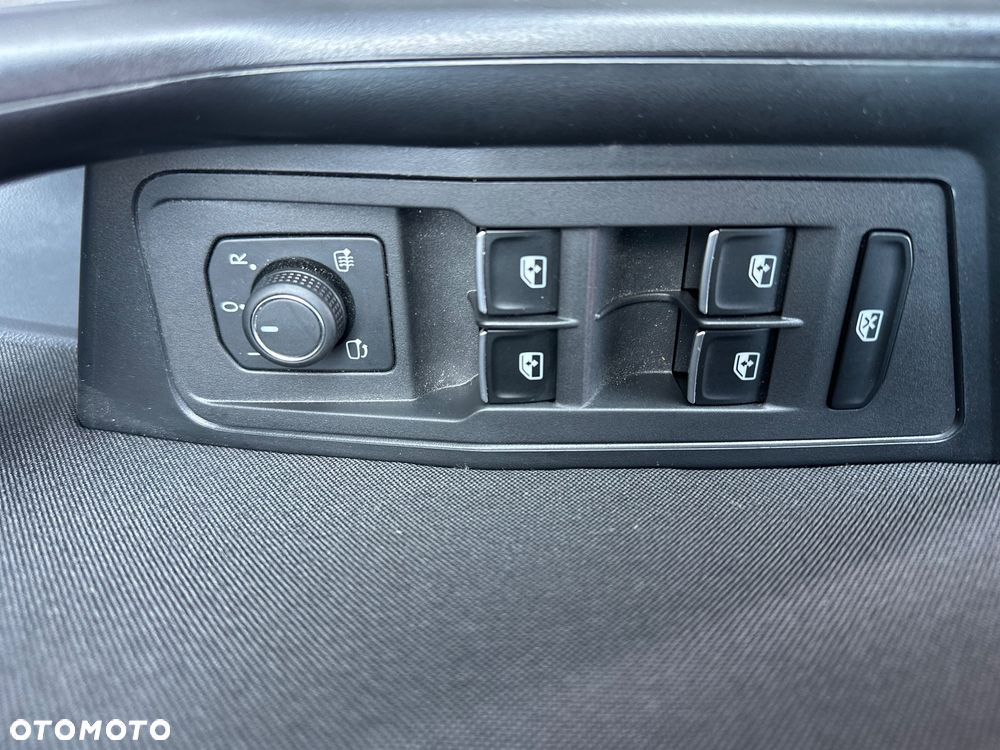 Volkswagen T-Roc 1.5 TSI GPF ACT IQ Drive DSG - 10