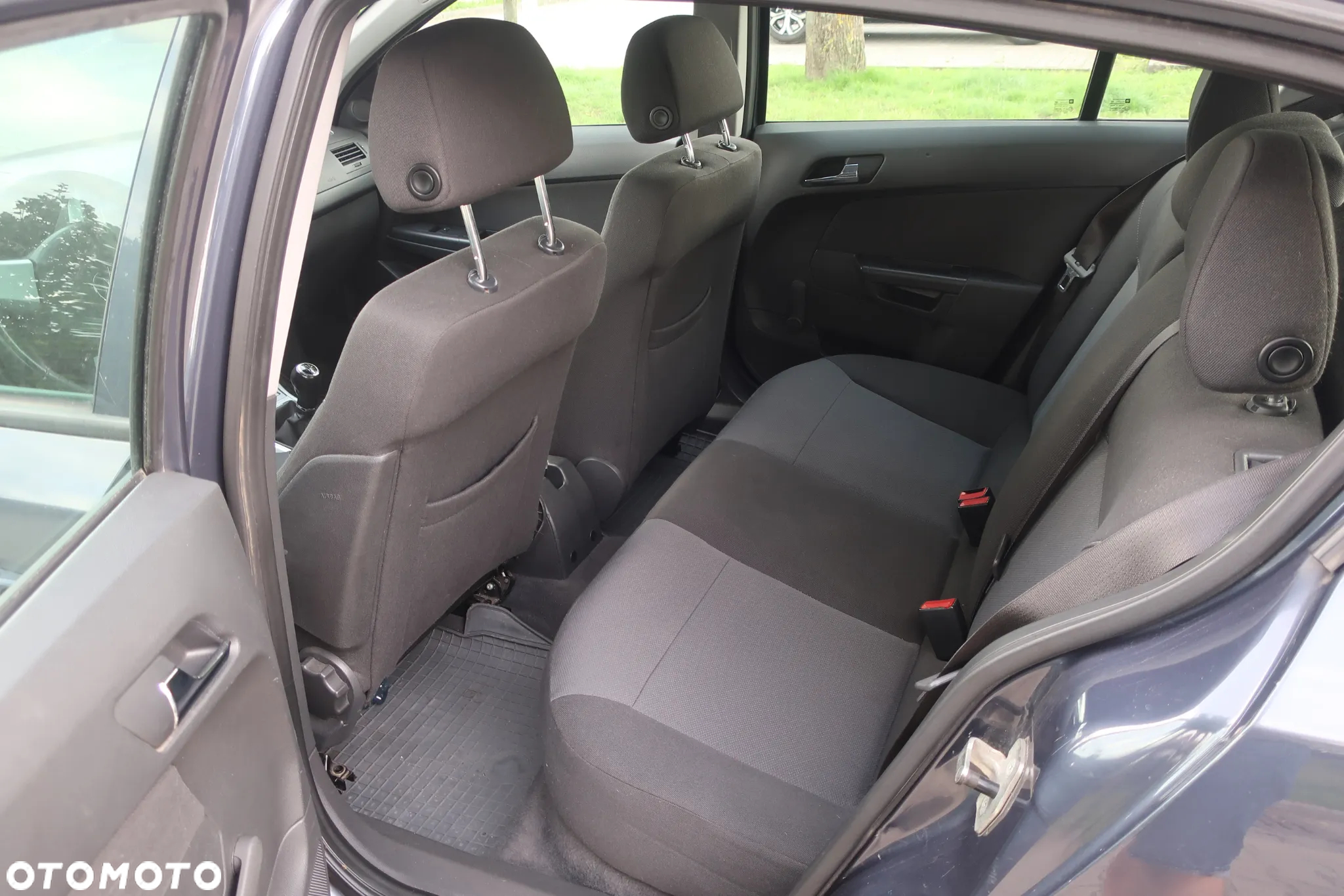 Opel Astra III 1.6 - 21