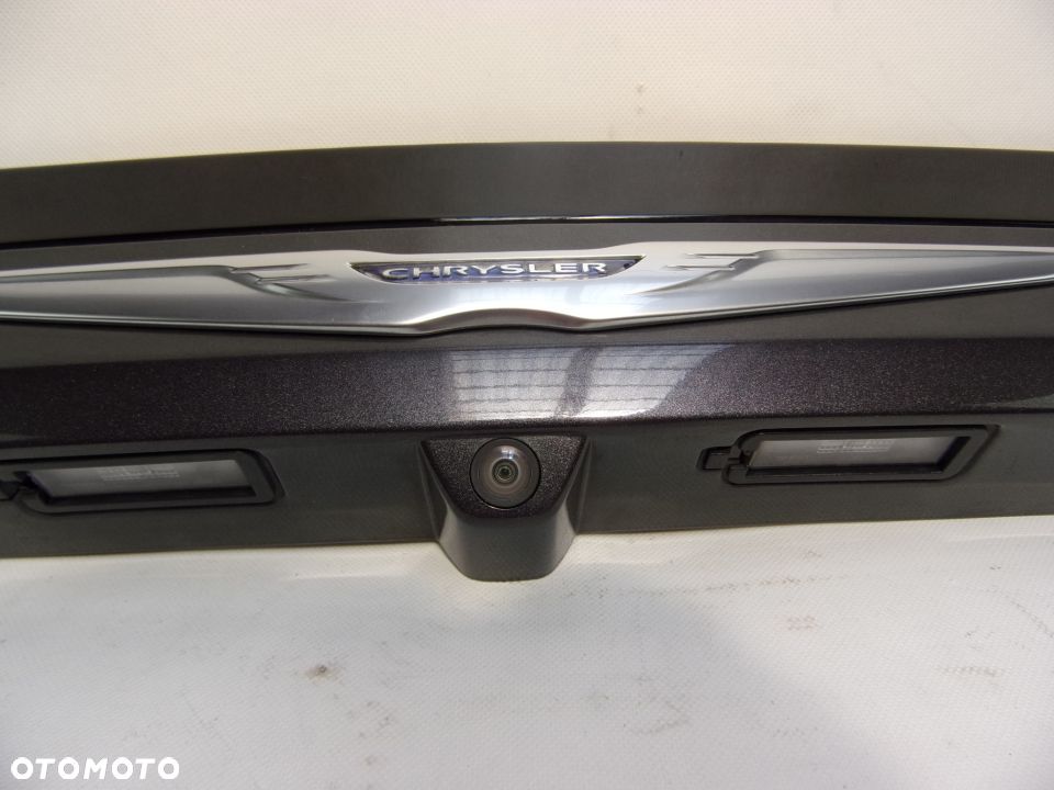 CHRYSLER PACIFICA 16-  BLENDA KLAPY BAGAŻNIKA - 6