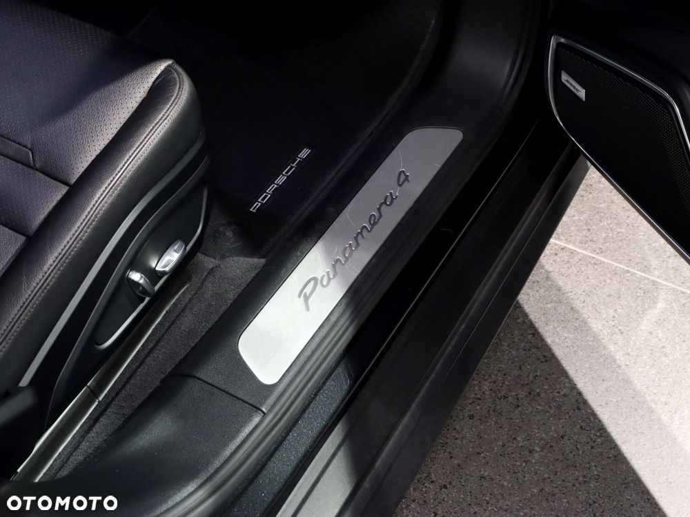 Porsche Panamera 4 E-Hybrid GPF - 31