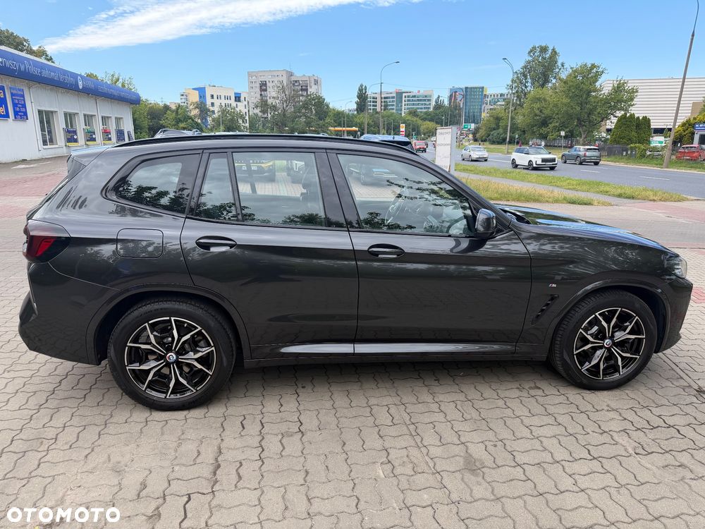 BMW X3 xDrive20d - 12
