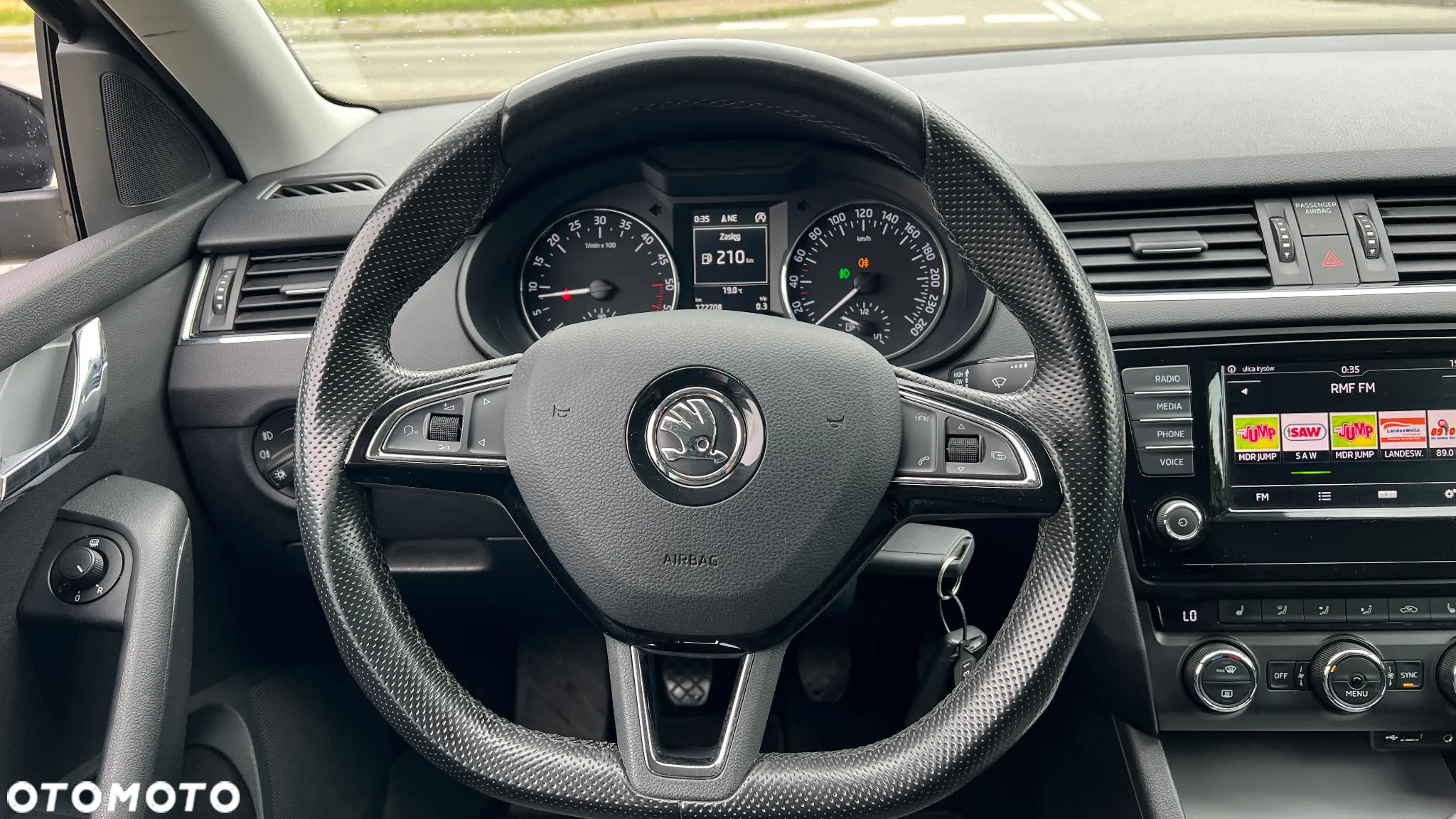 Skoda Octavia Combi 2.0 TDI Style - 13
