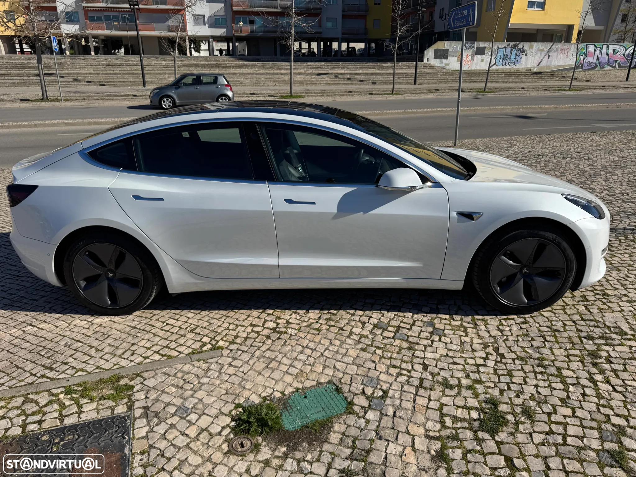 Tesla Model 3 Long Range AWD Dual Motor - 5